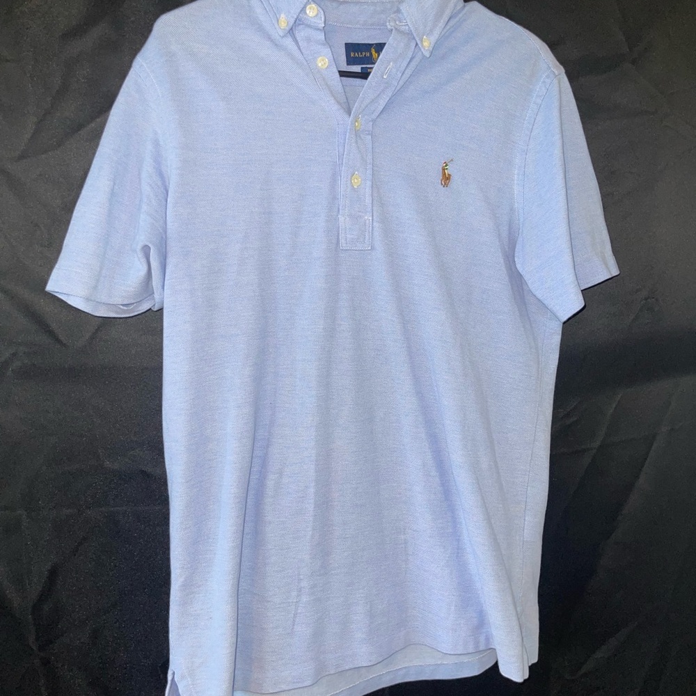 Short sleeve dress shirt